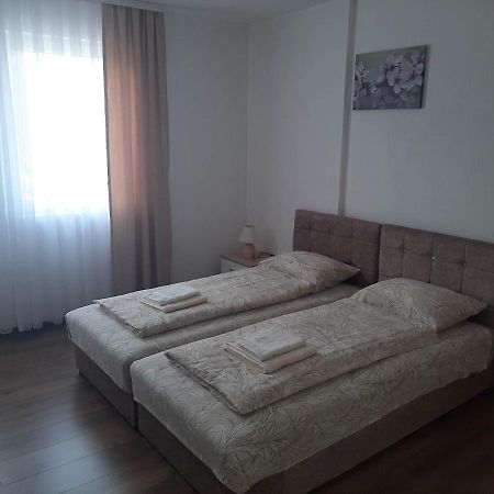Bed and Breakfast Vila Centar Mb à Sjenica Extérieur photo