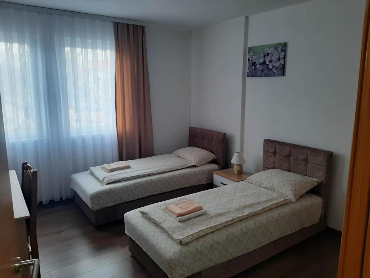 Bed and Breakfast Vila Centar Mb à Sjenica Extérieur photo